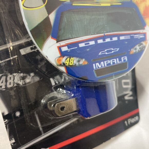 NASCAR Night Light Jimmie Johnson #48 Lowes 2009 Chevy Impala Unopened Box - Picture 4 of 13